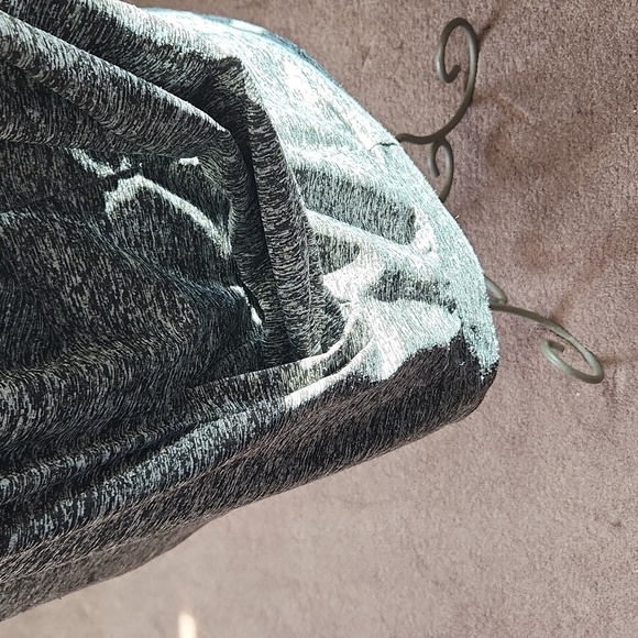 FAITH top - Picture 3 of 6